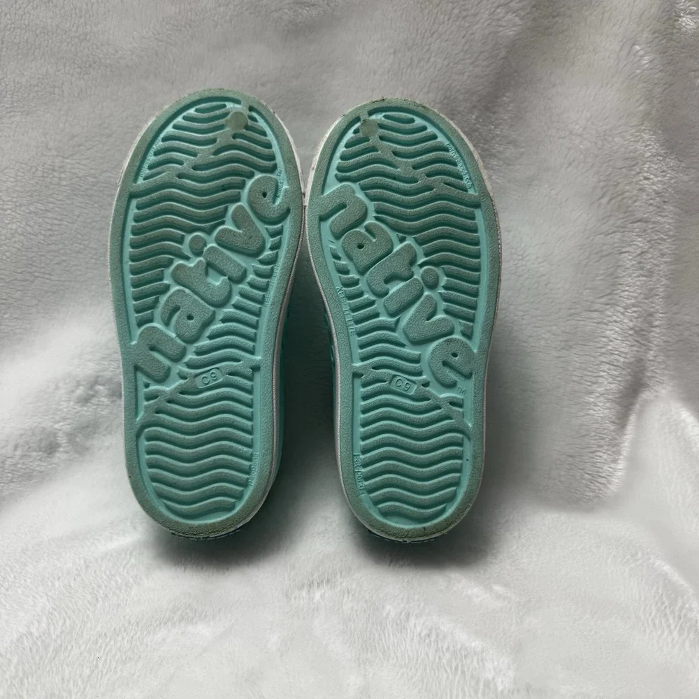 Toddler Native Shoes Size 9 - Pool Blue Color - EXCELLENT Condition!! Slip On - Picture 5 of 5